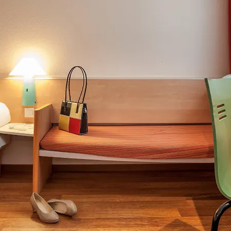 מלון Ibis Frankfurt Airport קלסטרבאך