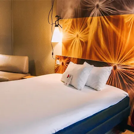Hotel Ibis Frankfurt Airport 3*