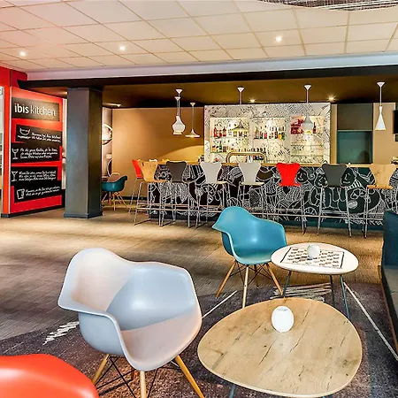 Ibis Frankfurt Airport מלון
