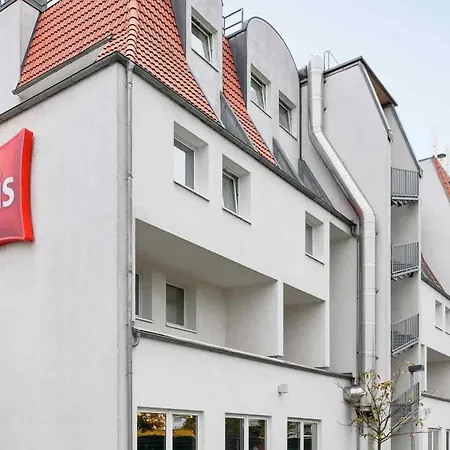 Ibis Frankfurt Airport קלסטרבאך