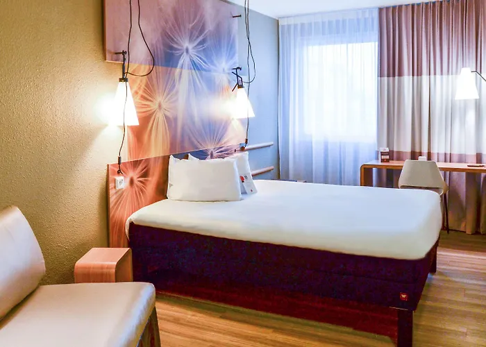 Hotel Ibis Frankfurt Airport 3*