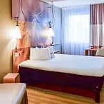 Hotel Ibis Frankfurt Airport 3*