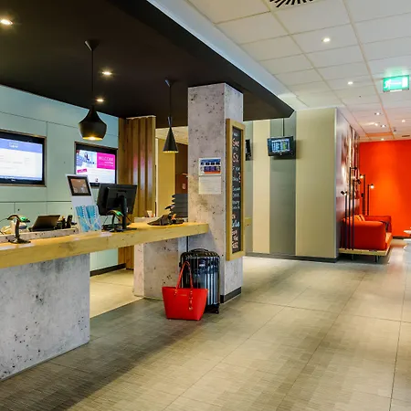 Ibis Frankfurt Airport 3*