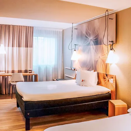 法兰克福机场宜必思酒店