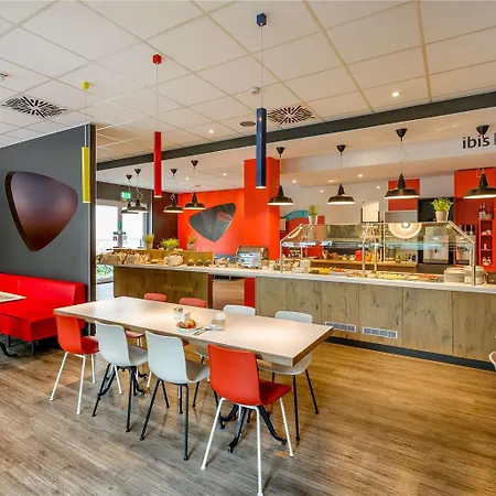 Ibis Frankfurt Airport Hotel 3*