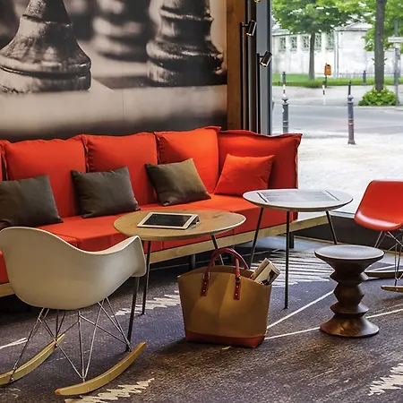 Ibis Frankfurt Airport Hotel 3*