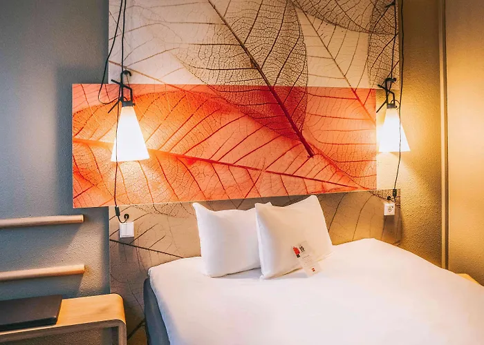 Ibis Frankfurt Airport 3*